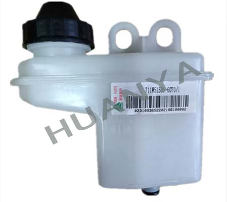 Clutch Master Cylinder - pic3